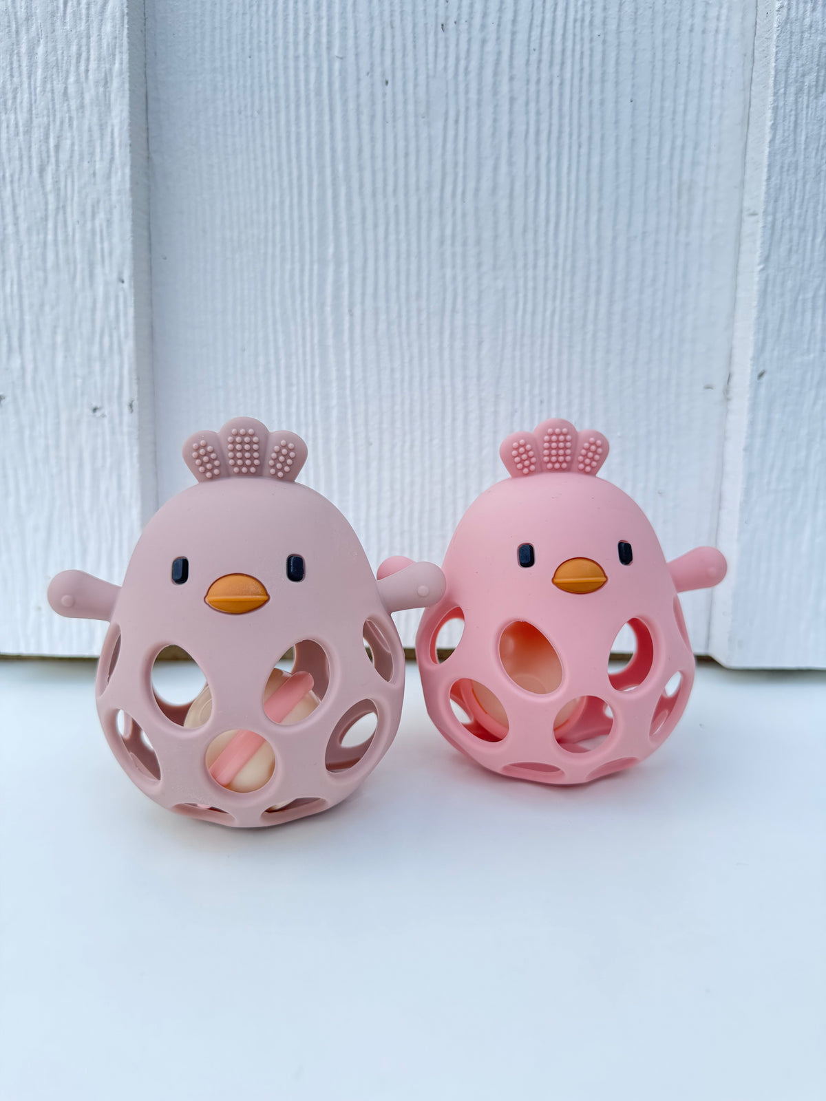 Clucky Chew Buddy