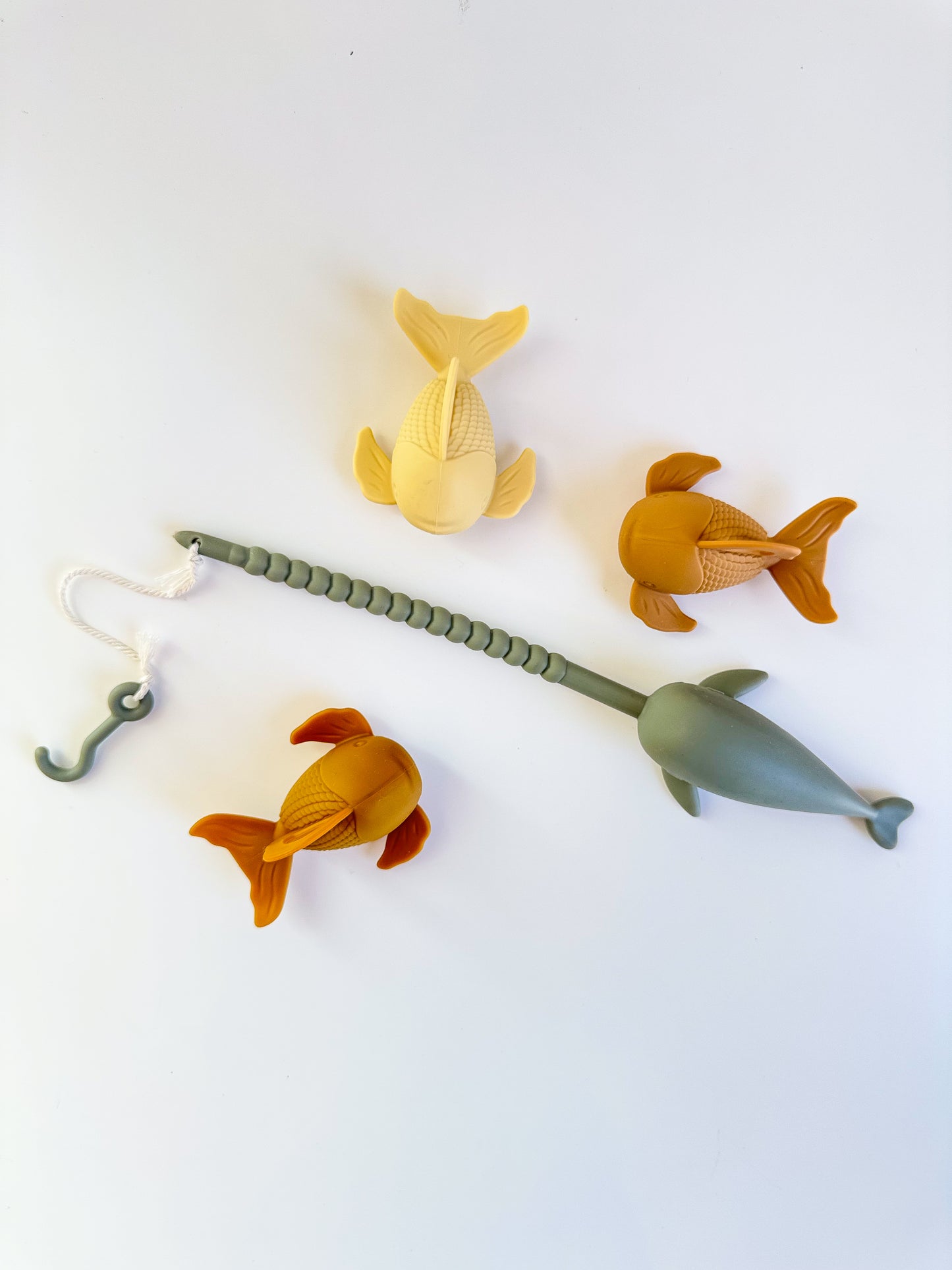 Fishing Toy- Pebble
