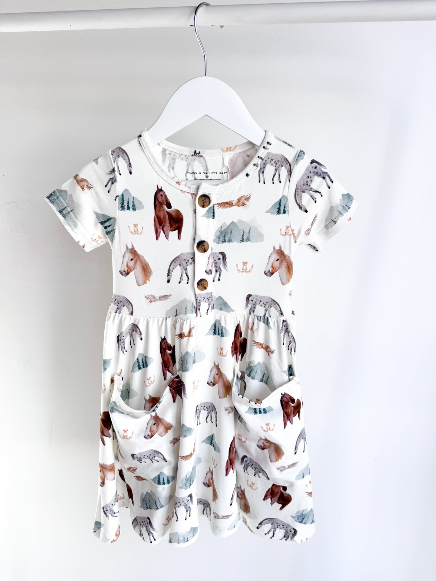 Short Sleeve Pocket Dress- Mountain Trails